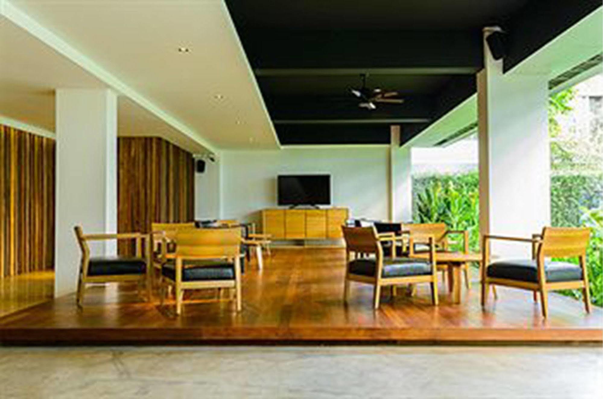 Uma Residence Bangkok Exteriér fotografie