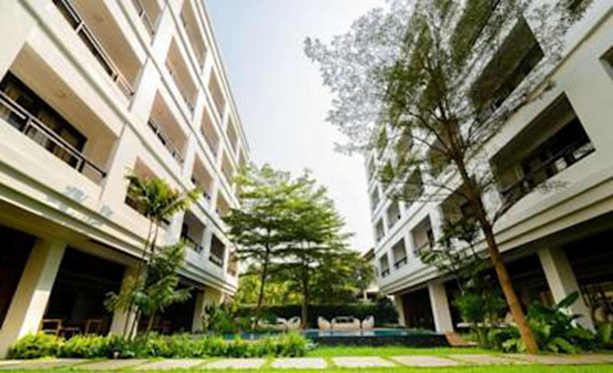 Uma Residence Bangkok Exteriér fotografie